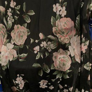 BEAUTIFUL PINK ROSES AND BLACK SKIRT STRETCH WAIST